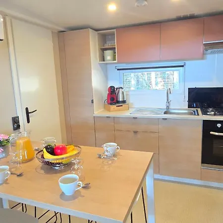 Campingplatz Domaine La Yole, Mobile-home Pour 6 Pers Vendres