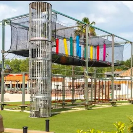 Campingplatz Domaine La Yole, Mobile-home Pour 6 Pers Vendres