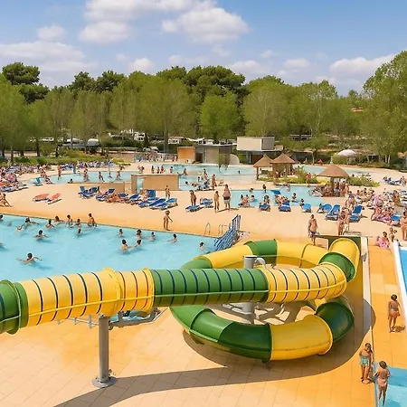 Campingplatz Domaine La Yole, Mobile-home Pour 6 Pers