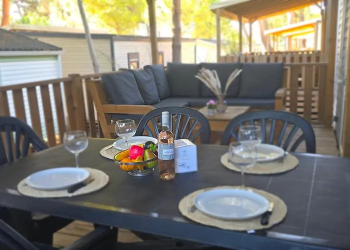 Domaine La Yole, Mobile-home Pour 6 Pers *