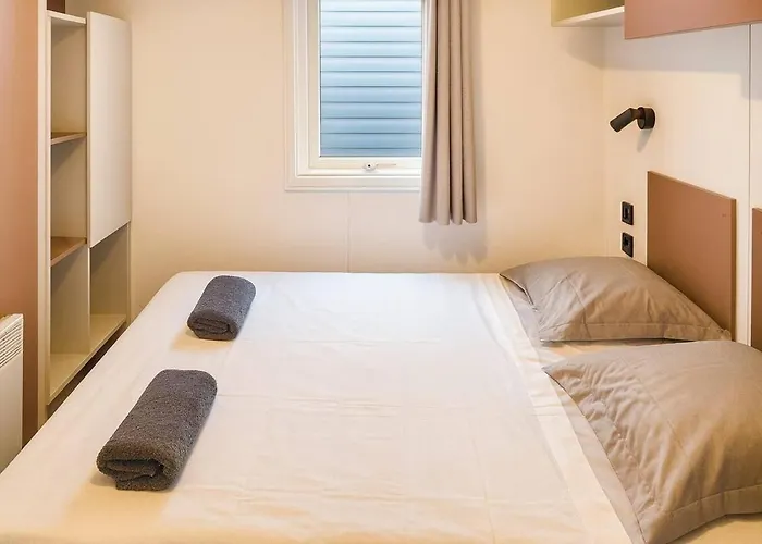 Domaine La Yole, Mobile-home Pour 6 Pers Parque de Campismo Vendres
